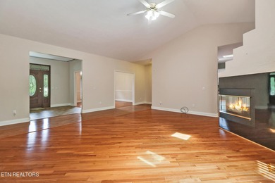 Custom built all brick home with light and bright split bedroom on Stonehenge Golf Course in Tennessee - for sale on GolfHomes.com, golf home, golf lot