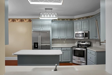 LUXURY POTENTIAL IN COOSAW CREEK COUNTRY CLUB!!Situated in the on Coosaw Creek Country Club in South Carolina - for sale on GolfHomes.com, golf home, golf lot