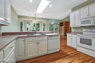 Custom built all brick home with light and bright split bedroom on Stonehenge Golf Course in Tennessee - for sale on GolfHomes.com, golf home, golf lot