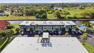 Tastefully renovated split 2 bed 2 bath second floor condo with on Hibiscus Golf Club in Florida - for sale on GolfHomes.com, golf home, golf lot