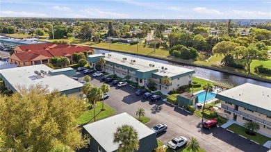 Tastefully renovated split 2 bed 2 bath second floor condo with on Hibiscus Golf Club in Florida - for sale on GolfHomes.com, golf home, golf lot