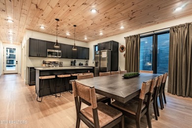 New construction 5 bedroom, 5 full bathroom cabin, fully turnkey on Sevierville Golf Club in Tennessee - for sale on GolfHomes.com, golf home, golf lot