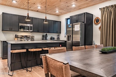 New construction 5 bedroom, 5 full bathroom cabin, fully turnkey on Sevierville Golf Club in Tennessee - for sale on GolfHomes.com, golf home, golf lot