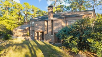 BEAUTIFUL MID-CENTURY HOME LOCATED NEAR THE FAIRWAY IN RAYBURN! on Rayburn Country Club in Texas - for sale on GolfHomes.com, golf home, golf lot