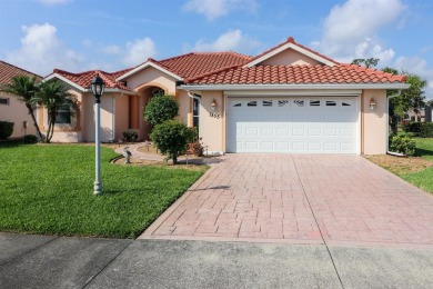 WONDERFUL LOCATION FOR THIS LARGE WATERFRONT HOME IN THE GATED on Bobcat Trail Golf Club in Florida - for sale on GolfHomes.com, golf home, golf lot