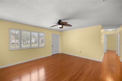 Discover Carefree Living in Beautiful Ocala Palms Golf & Country on Ocala Palms Golf and Country Club in Florida - for sale on GolfHomes.com, golf home, golf lot