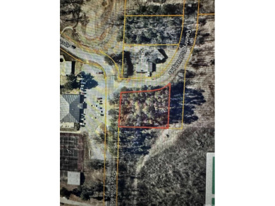 Looking for a place to build?  Great lot within walking distance on Silver Springs Country Club in Arkansas - for sale on GolfHomes.com, golf home, golf lot
