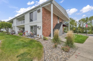 PRIME LOCATION in OKOBOJI! It's golf, pool, beach, and location on Brooks National Golf Club in Iowa - for sale on GolfHomes.com, golf home, golf lot