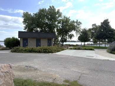 PRIME LOCATION in OKOBOJI! It's golf, pool, beach, and location on Brooks National Golf Club in Iowa - for sale on GolfHomes.com, golf home, golf lot
