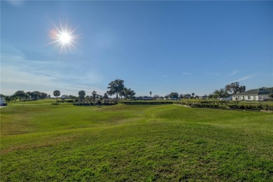 Discover Carefree Living in Beautiful Ocala Palms Golf & Country on Ocala Palms Golf and Country Club in Florida - for sale on GolfHomes.com, golf home, golf lot