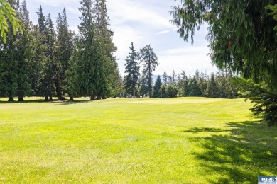 Welcome to this beautiful 2-bedroom + den, 2-bath condo in the on SunLand Golf and Country Club in Washington - for sale on GolfHomes.com, golf home, golf lot