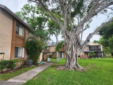 Perfect two-bedroom, 1.5 bath corner condo/ villa in Wimbledon on Jacaranda Golf Club in Florida - for sale on GolfHomes.com, golf home, golf lot