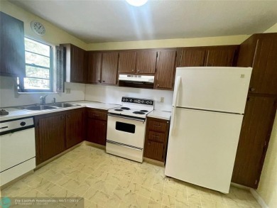 Nice 1 bedroom, 1.5 bath golf view condo that is PRICED TO SELL on  in Florida - for sale on GolfHomes.com, golf home, golf lot