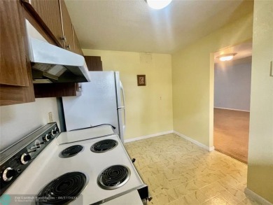 Nice 1 bedroom, 1.5 bath golf view condo that is PRICED TO SELL on  in Florida - for sale on GolfHomes.com, golf home, golf lot