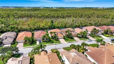If you're looking for comfort & style in an active community on Colonial Country Club in Florida - for sale on GolfHomes.com, golf home, golf lot