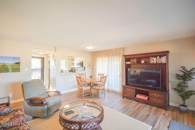 This Linville Gardens Condo has the Trifecta Buyers are looking on Pinehurst Resort and Country Club in North Carolina - for sale on GolfHomes.com, golf home, golf lot