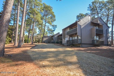 This Linville Gardens Condo has the Trifecta Buyers are looking on Pinehurst Resort and Country Club in North Carolina - for sale on GolfHomes.com, golf home, golf lot