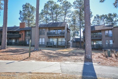 This Linville Gardens Condo has the Trifecta Buyers are looking on Pinehurst Resort and Country Club in North Carolina - for sale on GolfHomes.com, golf home, golf lot