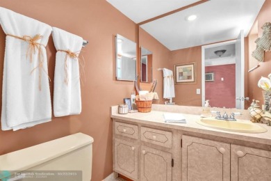 Welcome to this charming, fully furnished 1-bedroom, 1.5-bath on Palm-Aire Country Club and Resort - The Oaks in Florida - for sale on GolfHomes.com, golf home, golf lot