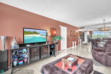 Welcome to this charming, fully furnished 1-bedroom, 1.5-bath on Palm-Aire Country Club and Resort - The Oaks in Florida - for sale on GolfHomes.com, golf home, golf lot