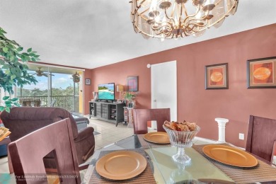 Welcome to this charming, fully furnished 1-bedroom, 1.5-bath on Palm-Aire Country Club and Resort - The Oaks in Florida - for sale on GolfHomes.com, golf home, golf lot