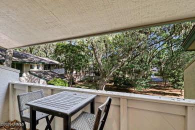 Beautifully updated 2BR end-unit townhome in one of Sea Pines' on Harbour Town Golf Links in South Carolina - for sale on GolfHomes.com, golf home, golf lot