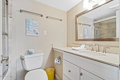 Beautifully updated 2BR end-unit townhome in one of Sea Pines' on Harbour Town Golf Links in South Carolina - for sale on GolfHomes.com, golf home, golf lot
