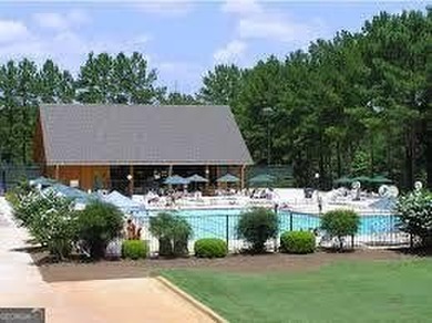 ****PRICE DROP**** ***SELLER OFFERING $5,000 CONCESSIONS AT on Canongate At Healy Point Country Club in Georgia - for sale on GolfHomes.com, golf home, golf lot