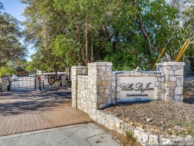 Excellent 2 Bedroom 2.5 Bath Condo for sale in Alamo Heights! on The Quarry Golf Club in Texas - for sale on GolfHomes.com, golf home, golf lot