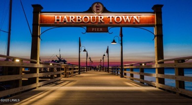 Beautifully updated 2BR end-unit townhome in one of Sea Pines' on Harbour Town Golf Links in South Carolina - for sale on GolfHomes.com, golf home, golf lot