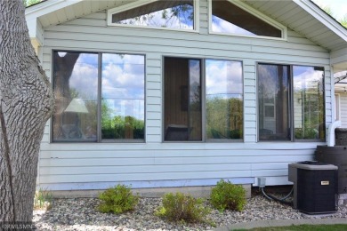 Welcome to golf course living!!  Take a look at this 3 bedroom on Glencoe Country Club in Minnesota - for sale on GolfHomes.com, golf home, golf lot