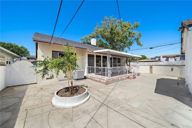 Welcome to this delightful California Ranch-Style single-family on El Dorado Park Golf Course in California - for sale on GolfHomes.com, golf home, golf lot