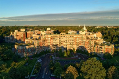 Exquisite Wyndham Penthouse with Breathtaking Pond and Golf on Garden City Golf Club in New York - for sale on GolfHomes.com, golf home, golf lot