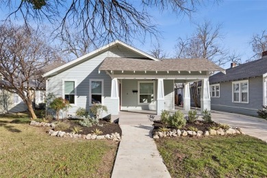 Nestled in the heart of the beloved Kings Highway Conservation on Stevens Park Golf Course in Texas - for sale on GolfHomes.com, golf home, golf lot