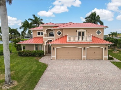 SPACIOUS 2-story Mediterranean-style home located in the on Royal Tee Country Club in Florida - for sale on GolfHomes.com, golf home, golf lot
