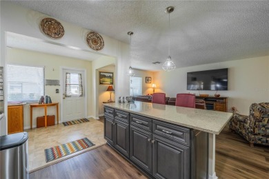 Beautiful 2 bedroom, 2 bath Condo in award-winning Kings Point on Falcon Watch Golf Club in Florida - for sale on GolfHomes.com, golf home, golf lot