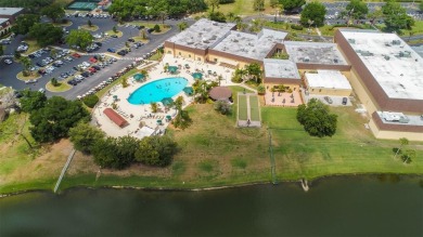 Beautiful 2 bedroom, 2 bath Condo in award-winning Kings Point on Falcon Watch Golf Club in Florida - for sale on GolfHomes.com, golf home, golf lot