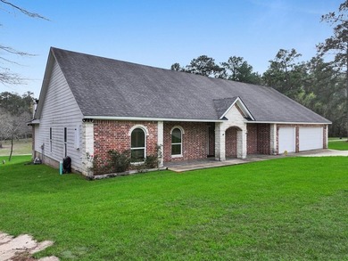 Discover your perfect *home on the fairway* in Rayburn--where on Rayburn Country Club in Texas - for sale on GolfHomes.com, golf home, golf lot