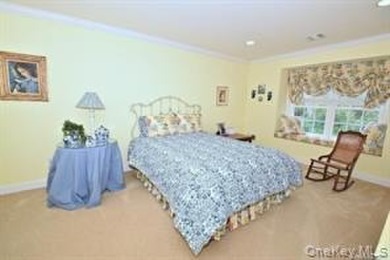 ELEGANT VISCAYA VILLA IN THE GREENS with FULL FINISHED BASEMENT on The Greens At Half Hollow in New York - for sale on GolfHomes.com, golf home, golf lot