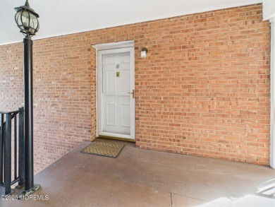 Experience the ideal condo in a prime location just blocks from on Fairway Mews Golf Club in New Jersey - for sale on GolfHomes.com, golf home, golf lot
