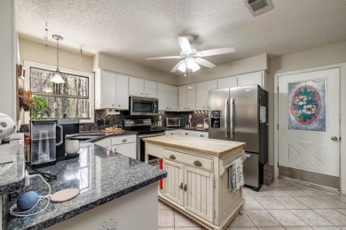 Nice home in Beautiful Hot Springs Village with Granite on DeSoto Golf Course in Arkansas - for sale on GolfHomes.com, golf home, golf lot