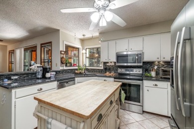 Nice home in Beautiful Hot Springs Village with Granite on DeSoto Golf Course in Arkansas - for sale on GolfHomes.com, golf home, golf lot