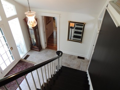 Located  on a scenic golf  course, this charming one and half on Frankfort Country Club in Kentucky - for sale on GolfHomes.com, golf home, golf lot
