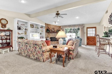 Lovely home close to park and swimming pool, offering a great on Hide-A-Way Lake Golf Course in Texas - for sale on GolfHomes.com, golf home, golf lot