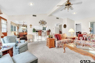Lovely home close to park and swimming pool, offering a great on Hide-A-Way Lake Golf Course in Texas - for sale on GolfHomes.com, golf home, golf lot