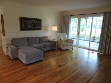Located  on a scenic golf  course, this charming one and half on Frankfort Country Club in Kentucky - for sale on GolfHomes.com, golf home, golf lot