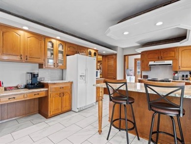 Spacious Home with golf course views in coveted Kenilworth on Hillcrest Country Club in Oklahoma - for sale on GolfHomes.com, golf home, golf lot