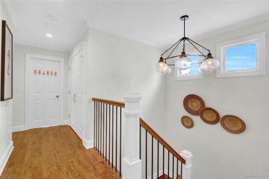 CIRCLE BACK AROUND -- YOU DIDN'T COME TO NASSAU SHORES TO PLAY on Peninsula Golf Club in New York - for sale on GolfHomes.com, golf home, golf lot