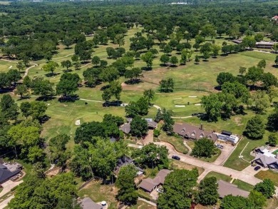 Spacious Home with golf course views in coveted Kenilworth on Hillcrest Country Club in Oklahoma - for sale on GolfHomes.com, golf home, golf lot
