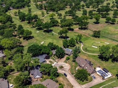 Spacious Home with golf course views in coveted Kenilworth on Hillcrest Country Club in Oklahoma - for sale on GolfHomes.com, golf home, golf lot